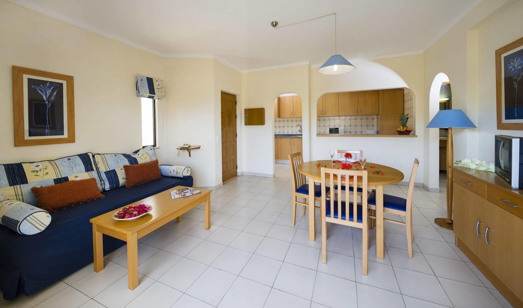 Alvor Clube Brisamar Aparthotel Exterior photo