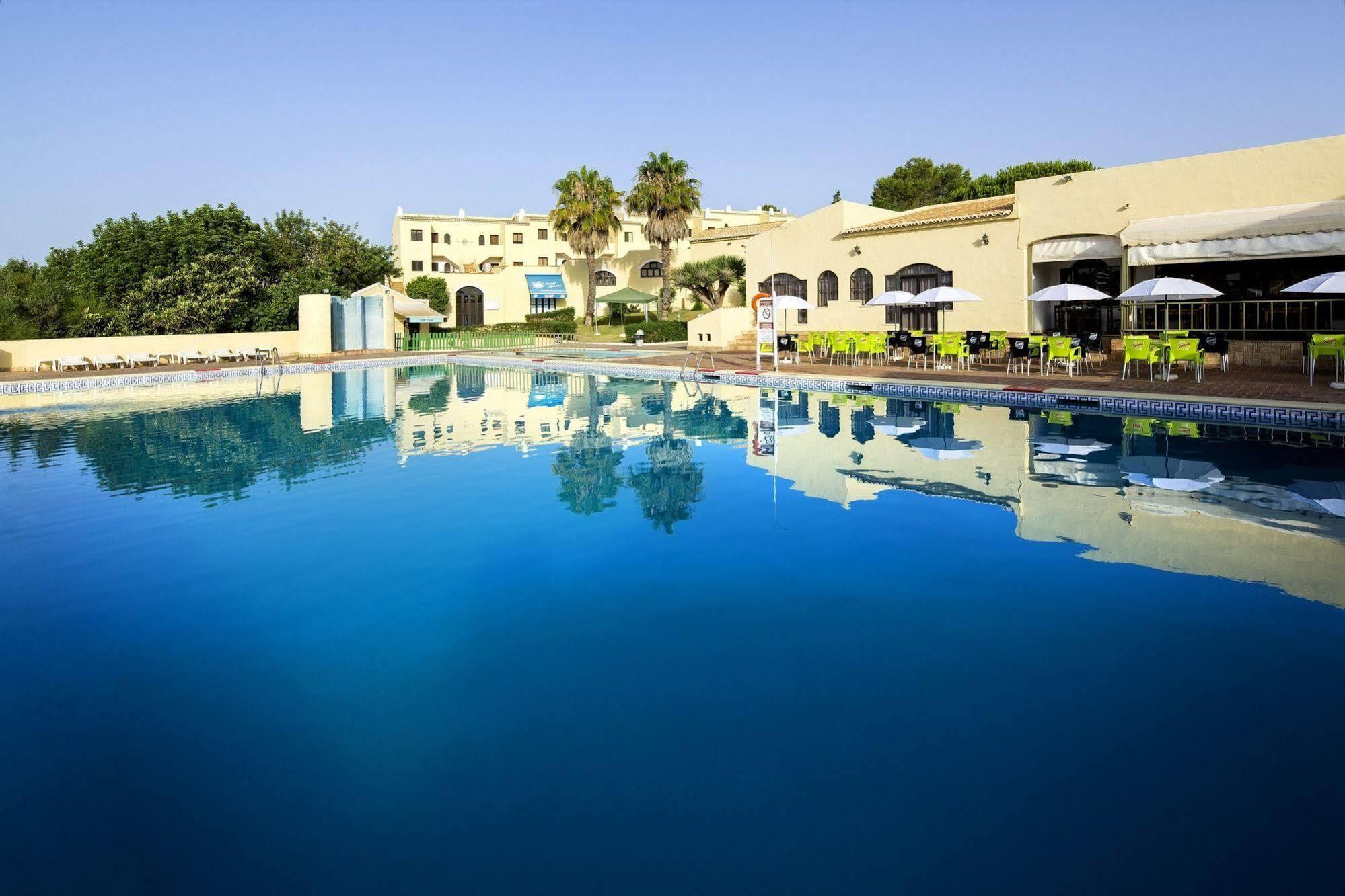 Alvor Clube Brisamar Aparthotel Exterior photo