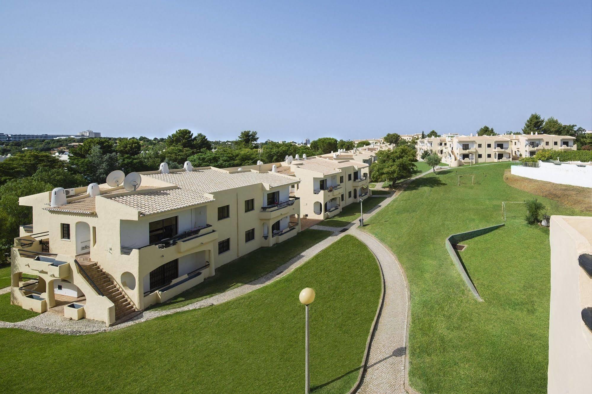 Alvor Clube Brisamar Aparthotel Exterior photo