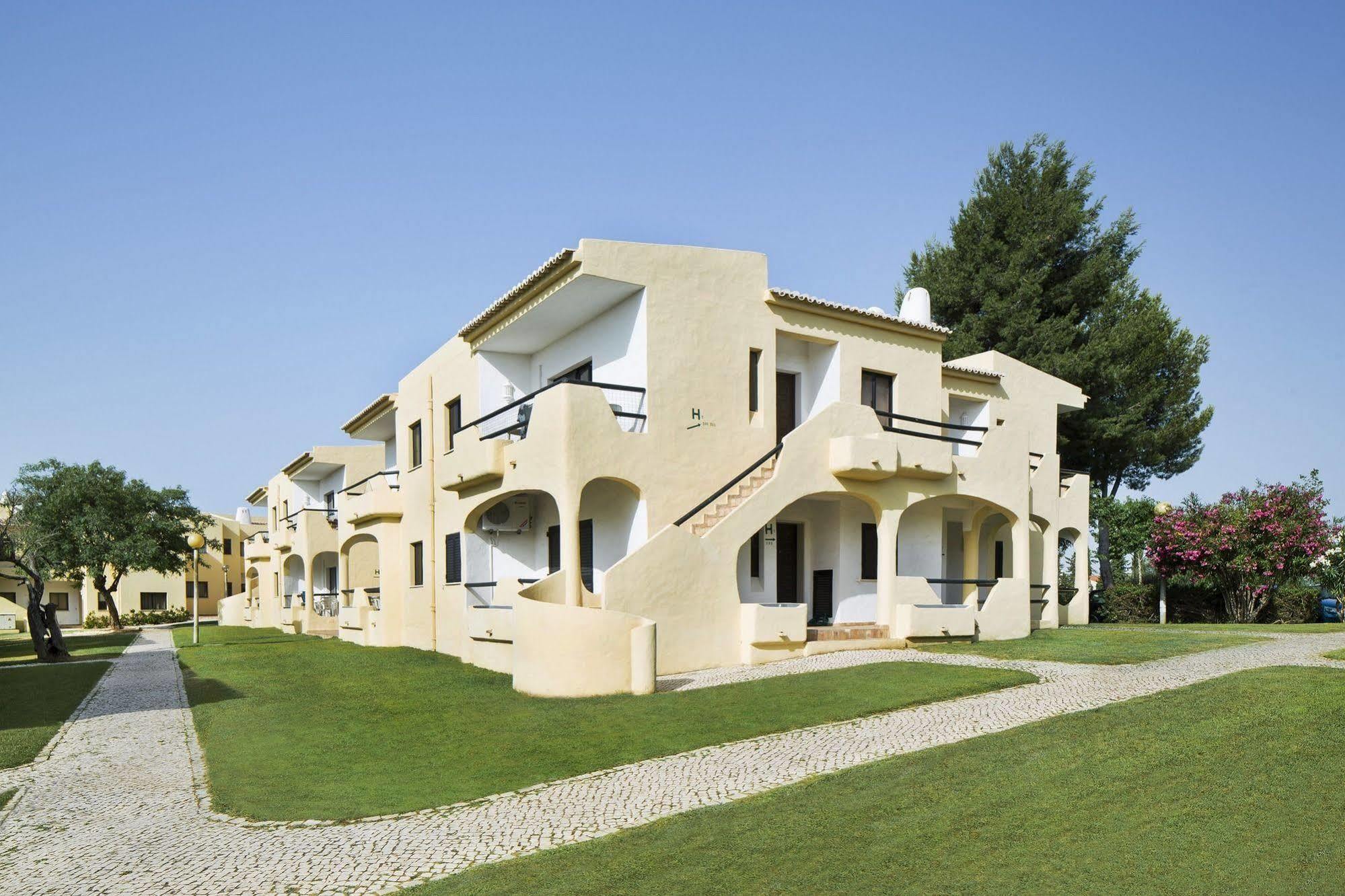 Alvor Clube Brisamar Aparthotel Exterior photo